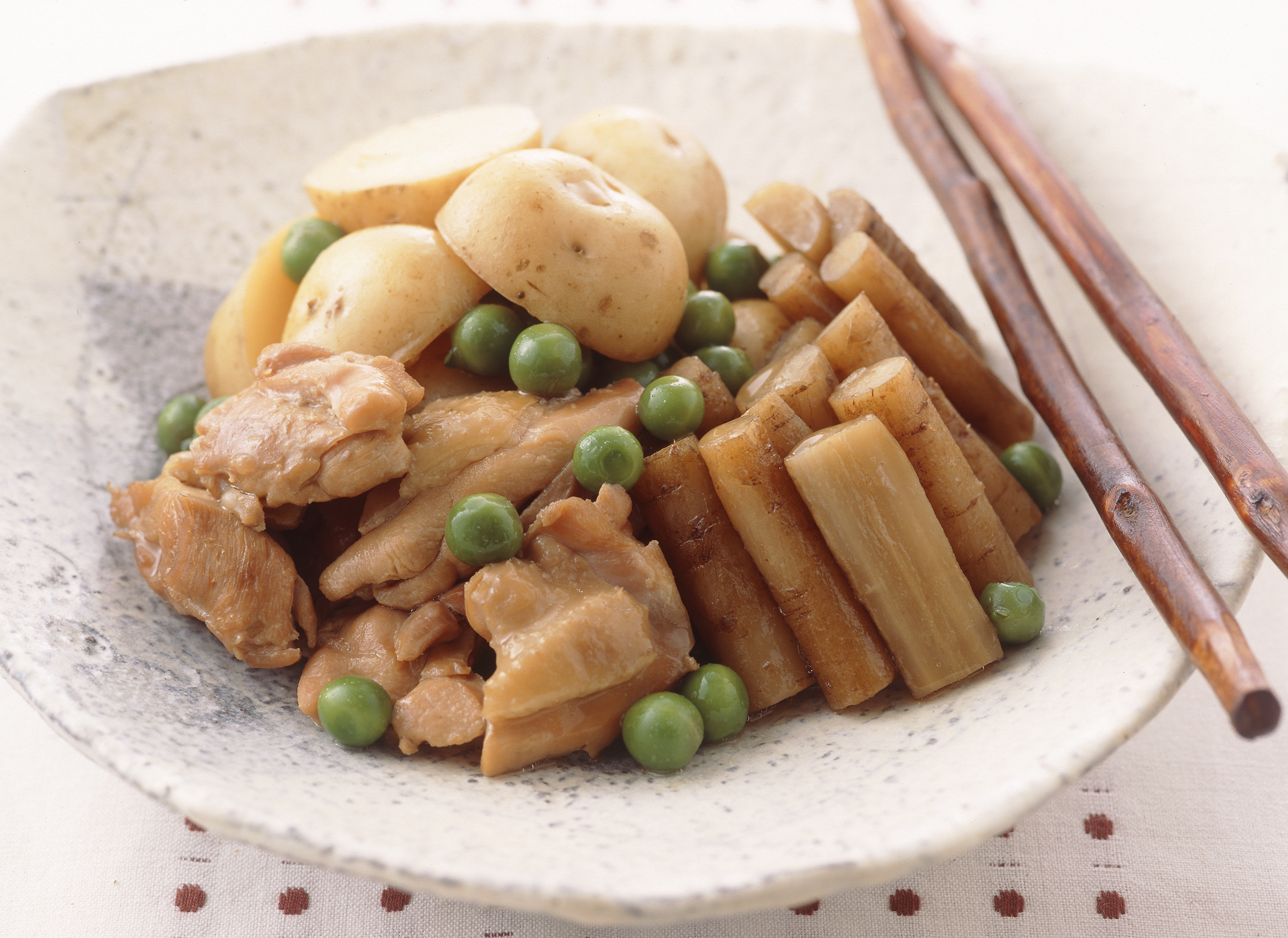 とりと新もの野菜の煮もの